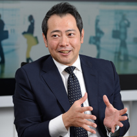仕事の未来
インタビュー・対談
人財
働き方
スペシャル対談:奥村武博氏、アデコ 川崎健一郎