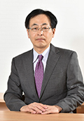 山田久氏