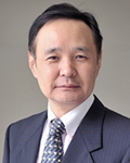 山本 寛氏