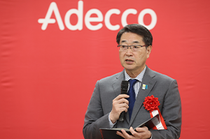 新潟市長 中原 八一氏